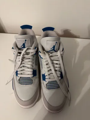 Jordan 4 Military Blue thumbnail 2