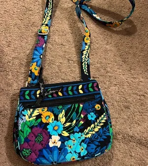 Vera bradley crossbody purse‎ thumbnail 1