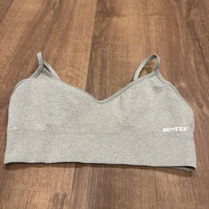 Bo+Tee Womens Gray 2PC Seamless Sports Bra Legging Yoga Pant Set XS/Small thumbnail 2