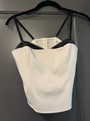 Reformation Top White thumbnail 1