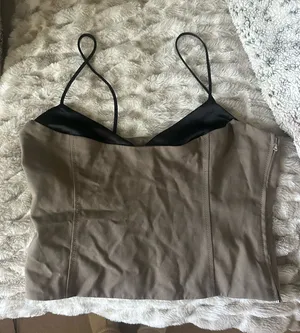 zara top thumbnail 1