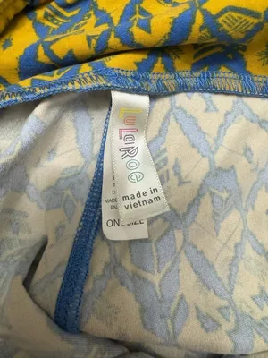 EUC LuLaRoe Leggings | Soft Stretch Women's Casual Printed Leggings thumbnail 4