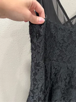 Miss Me Black Lace Sleeveless V-Neck Dress with Sequin Accents thumbnail 4