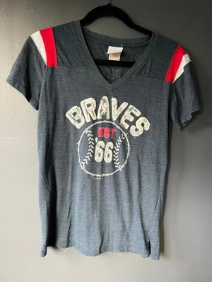 Atlanta Braves Vintage Style Graphic T-Shirt thumbnail 1