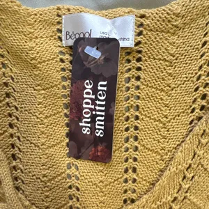 Be cool Yellow Knit Tie Front Vest thumbnail 3