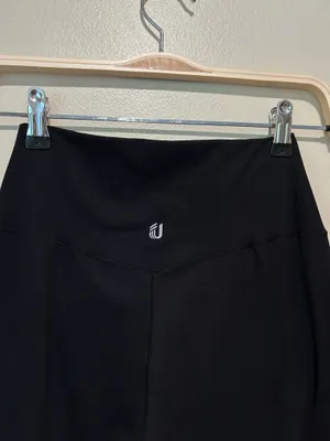 UEU black flares medium thumbnail 5