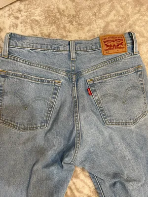 Levi's 501 Mid-Rise thumbnail 2