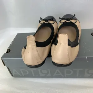 Apt 9 Black/Tan Flats Women’s Size 6.5 thumbnail 4