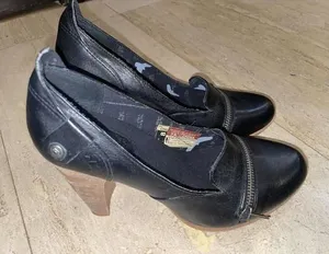 LONDON UNDERGROUND Black Leather Chunky Steampunk Zipper‎ Pumps Shoes Size 8 thumbnail 1