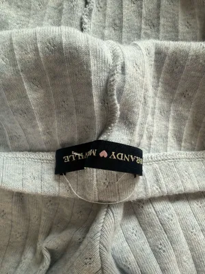 Brandy Melville Sweat Shorts R thumbnail 3