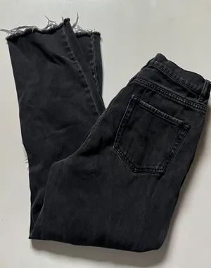 PacSun high rise straight jeans thumbnail 1
