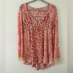 Free People Coquette Odette Fairycore Floral Printed Bell Sleeve Tunic medium thumbnail 4