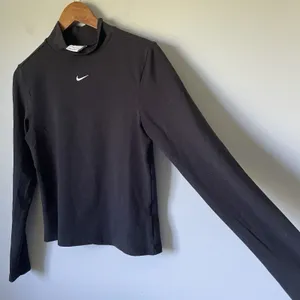 Nike Swoosh Mock-Neck Long-Sleeve Top Black Athletic Cotton Women's Size Medium thumbnail 3