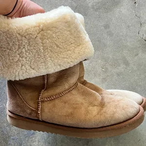 Sheepskin Tan Boots Size 9 thumbnail 4
