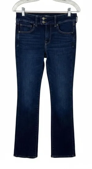 Cute American Eagle Jeans Bootcut Size 6R thumbnail 1