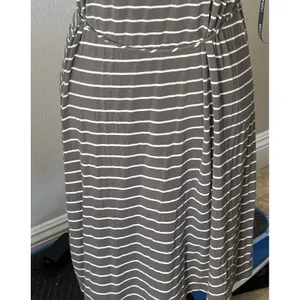 Calvin Klein Dress Sz 12 Striped Short Sleeve Green Olive Knee Length Minimalist thumbnail 9