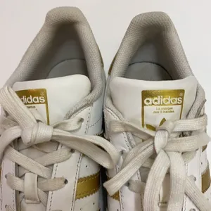 Women’s Adidas Superstar Cyber Metallic A17‎ thumbnail 7