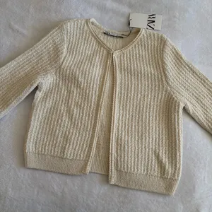 Zara Textured Knit Cream Cardigan thumbnail 2