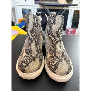 Madden Girl Snake Print Heeled‎ Bootie in 6.5 thumbnail 2