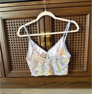 Urban Outfitters Top thumbnail 2