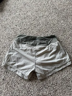 Amazon Green/gray athletic shorts thumbnail 2