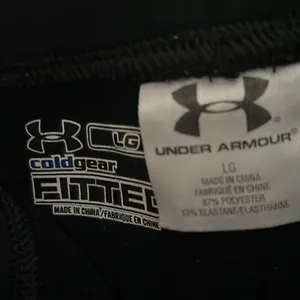 Under Armour Jet Black Athletic Leggings‎ thumbnail 3