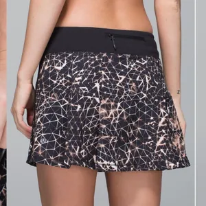 Lululemon Pace Rival Skirt II *4-way Stretch Sugar Crush Multi / Black thumbnail 2