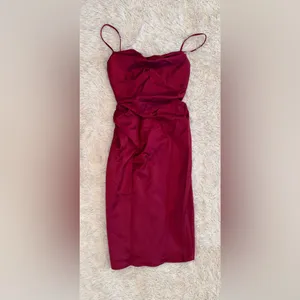 NWOT HOUSE OF CB Anja Wine Satin Corset Midi Dress sz XS thumbnail 5