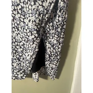 Abercrombie & Fitch Women's Size XS Midi Skirt Slit Front Black White Blue Ditsy thumbnail 6