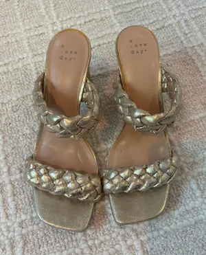Gold target heels thumbnail 1
