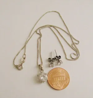 Sterling Silver 925 Necklace & Stud Earrings Set thumbnail 2