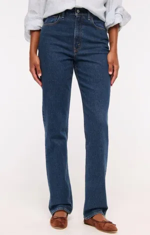 Abercrombie & Fitch Ultra High Rise 90s Slim Straight Jean thumbnail 2