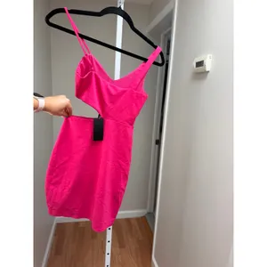 H:ours Revolve Lambert Mini Dress Hot Pink Size XS thumbnail 5