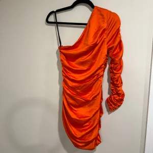 Michael Costello x Revolve Womens Oscar One Sleeve Ruched Dress Orange Size XS thumbnail 4