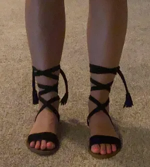 Steve Madden Kaara Black Sued Sandals thumbnail 1