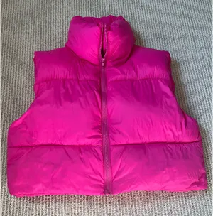 Amazon Puffer Vest Hot Pink M thumbnail 1