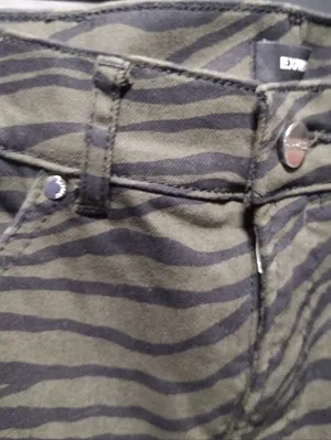 Express Olive Green Zebra-Print Straight Jeans thumbnail 3