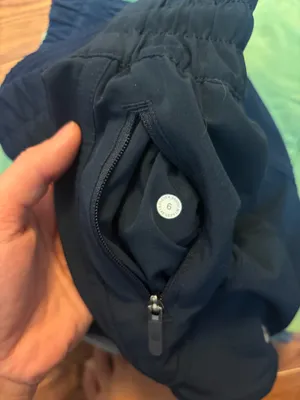 Lululemon Shorts thumbnail 4