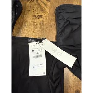 NWT Womens Zara black puff sleeve crop top blouse‎ ribbed size M thumbnail 3
