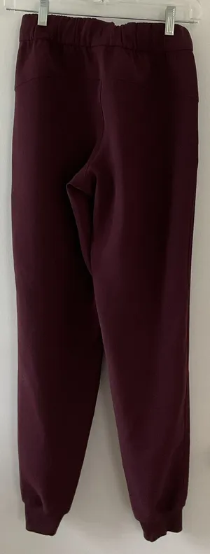 Lululemon joggers thumbnail 2