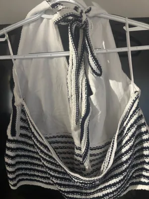 Hollister Halter Top Knit thumbnail 3