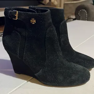 Tory Burch, Milan suede black ankle boots women’s size 6 thumbnail 1
