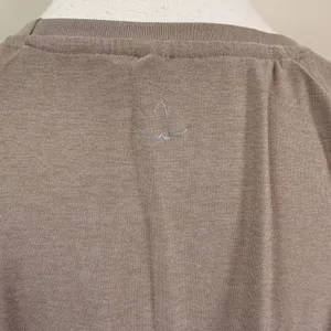 Beyond Yoga Spacedye Womens Taupe Crewneck Long Sleeve Top Relaxed Fit XL thumbnail 5