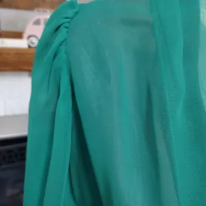 Stunning vintage Green Formal dress thumbnail 3