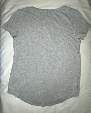 Love Tee V-Neck thumbnail 3