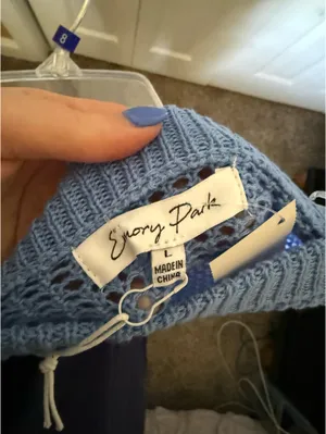 Crochet Top thumbnail 3