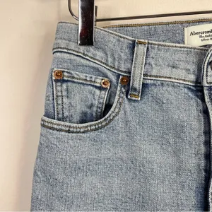 Abercrombie Curve Love Ultra High Rise Ankle Straight Jeans Patched 25 0 short thumbnail 4