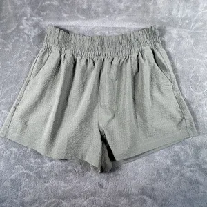 Vuori Womens Villa Textured Short Size Large Wheatgrass Sage Neutral Athletic 3" thumbnail 7