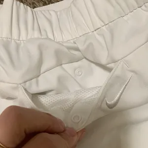 Nike Dri Fit white cloth woman size MEDIUM shorts thumbnail 9