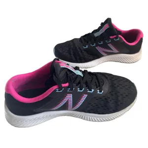 New Balance DRFT v1 WDRFTSB1 Women’s Size 8 Black Pink Blue Running Shoes thumbnail 2